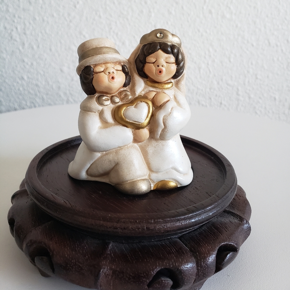 Vintage circa 1970s Thun Wedding Couple Bride Groom Ceramic Italy Wedd…